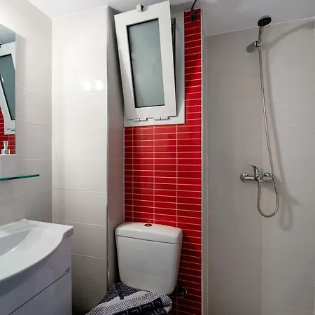 Astoria I, Rhodes Center Apartment