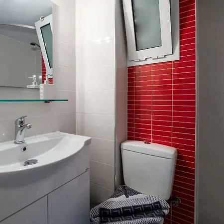 Astoria I, Rhodes Center Apartment *